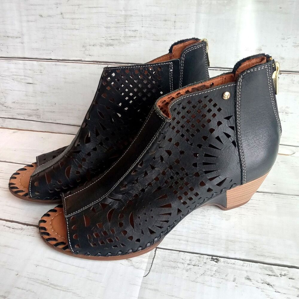 Pikolinos Size 39 Black Leather Wedge Peep Toe Laser Cut